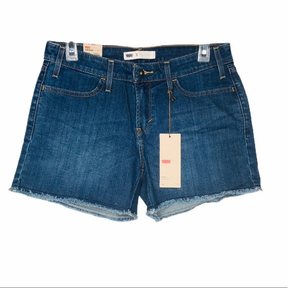 Levi's Pants - Women’s Levi’s Shorts 8